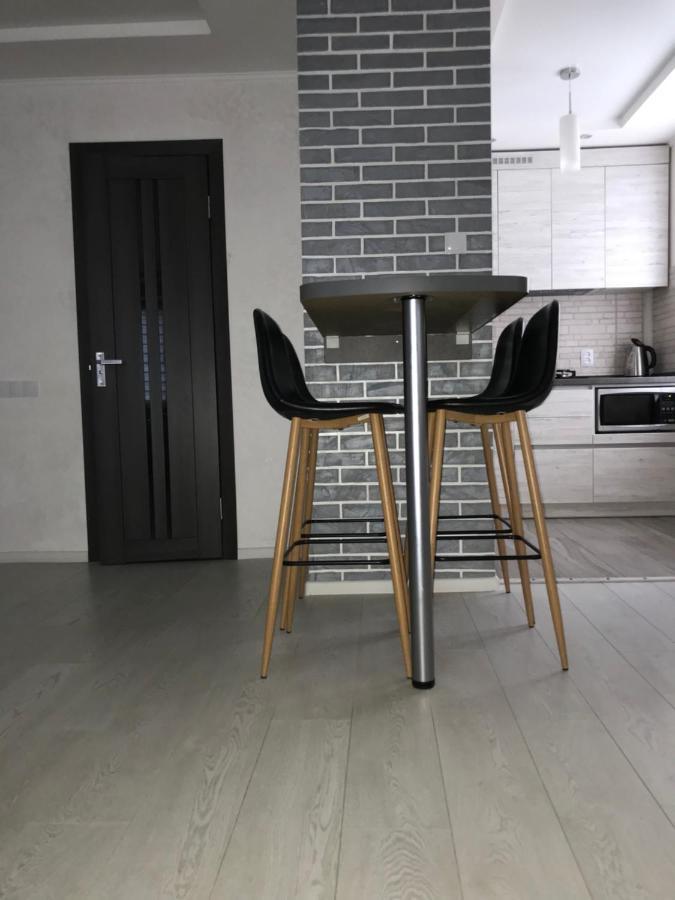 Апартаменти Studio Loft Style Chernihiv Exterior photo